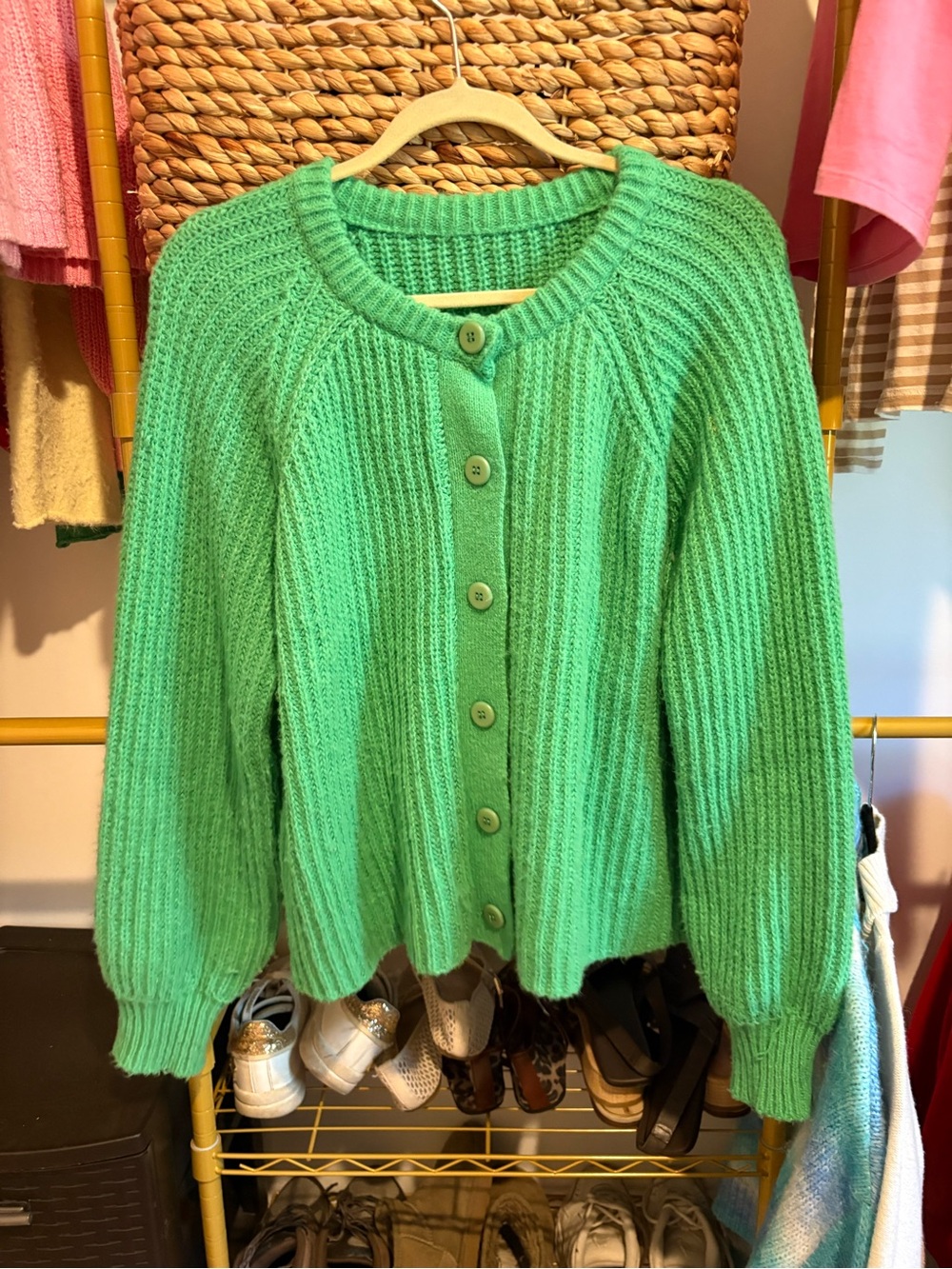 Green Button-Front Women's Ribbed Sweater